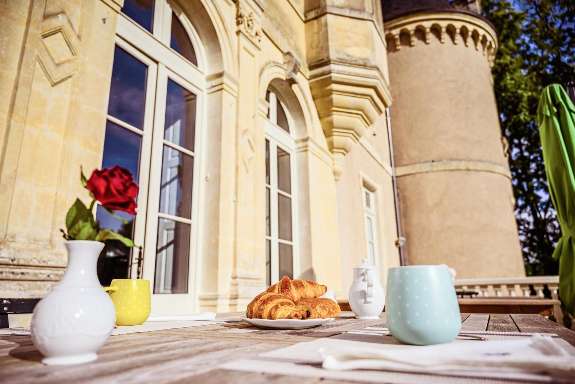 Chateau De La Grange Moreau Vallon-sur-Gee Buitenkant foto